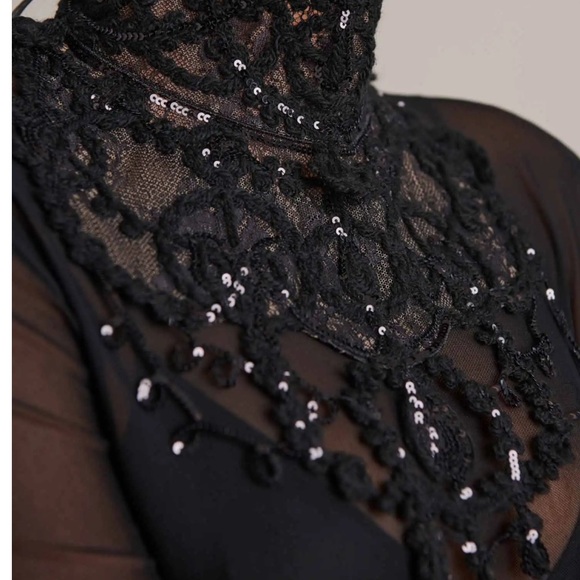 Elegant Black Lace Choker Necklace - Faneva Collar - Picture 2 of 2